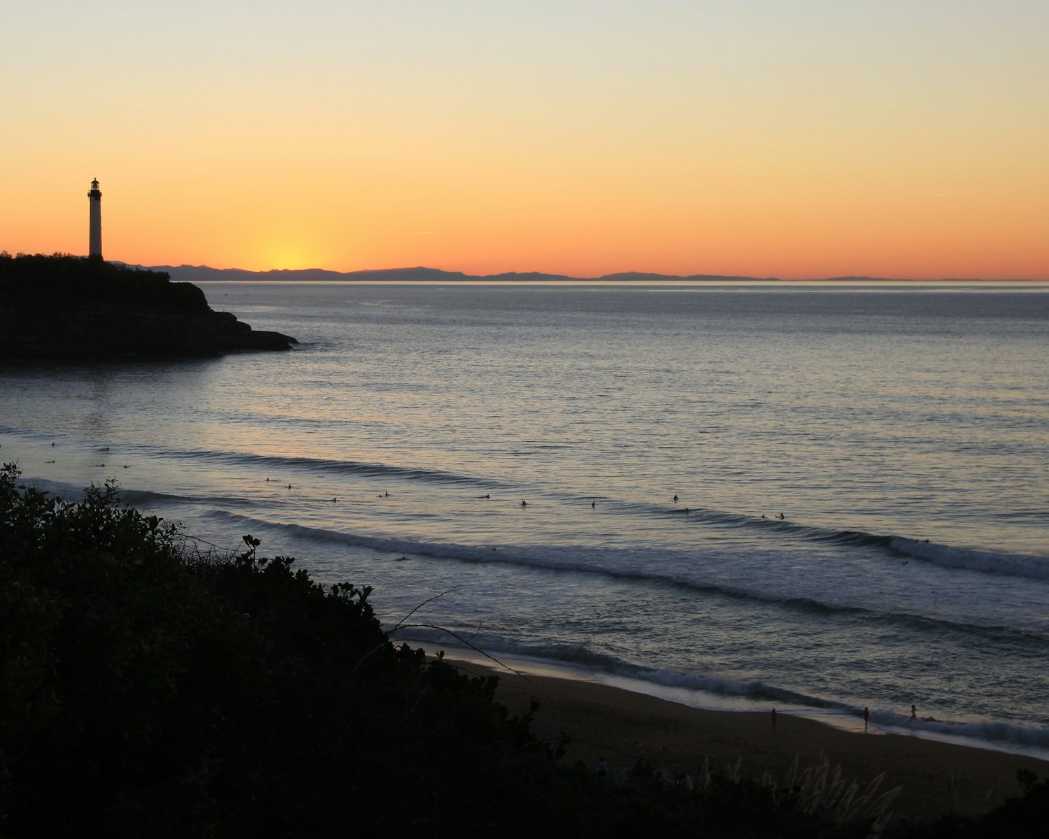 Coucher de soleil sur une plage d'Anglet